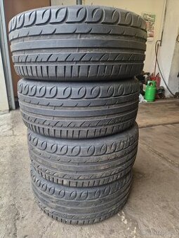 225/40R18 letní Riken