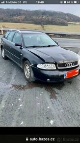 Havarovaná Audi A4 bez STK