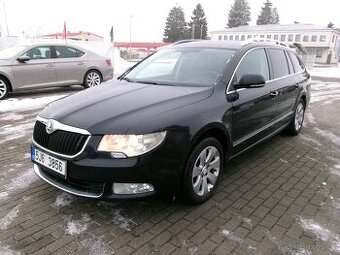 ŠKODA SUPERB COMBI 2,0TDi CR DSG ELEGANCE 2010