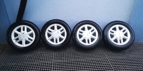 Pěkná sada ALU kola 4X100 R15 se zánovními pneu 185/60/R15