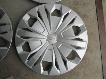 Prodám sadu 17'' originálních poklic AUDI