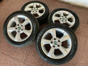 Originalní ALU kola Škoda 5x112 r16 zimní pneu 6mm