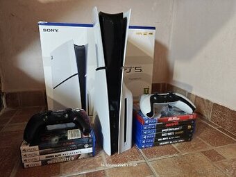 Playstation 5 SLIM mechanika / 2x ovladač / 10x hra