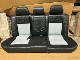 Octavia 1 RS - kožené zadní sedačky černo/bílé