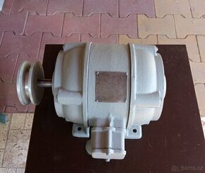 Motor na 220-380V - 1