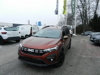 Dacia Jogger Extreme TCe 110 7 míst--najeto 4km--