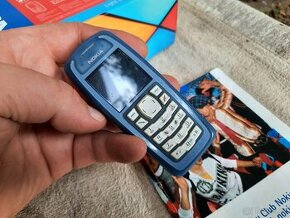 Nokia 3100 s krabicí