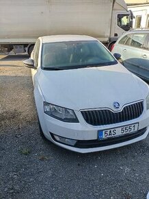 Škoda Octavia 1.6 TDI na náhradní díly