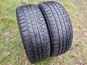 2x Zimní pneu Pirelli Sottozero Winter - 215/55 R17 XL - 75%