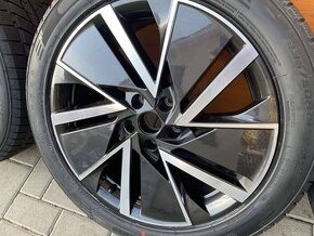 VEGA AERO orig.skoda Superb3V  5x112  8j x19 ET 44 235 50R19