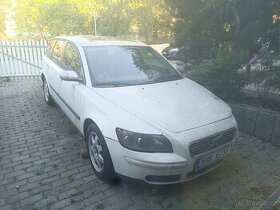 Volvo  V50  automat  2.4 103 kW