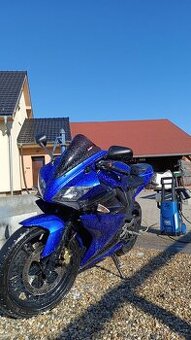 Yamaha YZF R125 (2008) 11 kw - 1