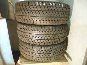 ZIMNÍ PNEU MICHELIN 235/60R18 - 1