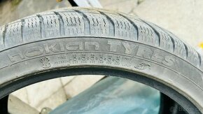 Nokian Snowproof 225 / 40R /18