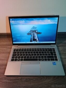 HP Elitebook 840 G8