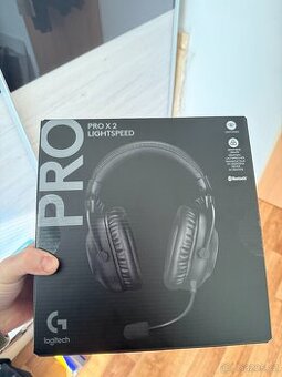 Logitech G PRO X 2 LIGHTSPEED Gaming Headset, černá barva