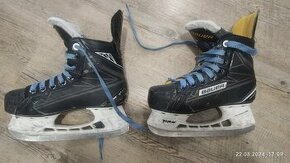 hokejové brusle Bauer Supreme S150, velikost 1,5 EE