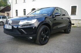 VW TOUAREG  - 3.0 TDi , ZACHOVALÝ STAV