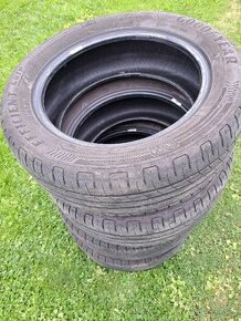 Letni pneu Goodyear 205/55 R16 91W