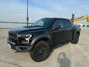 Ford F150 Raptor kupeny ako novy v Outlete CZ