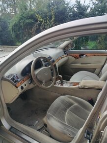 Mercedes Benz w211e270 cdi. Eleganc