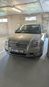 Toyota Avensis 1CD-FTV T25 Liftback