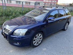 Toyota Avensis combi 2.0 D-4D 93kw  r.v.2008