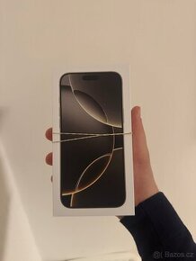 iPhone 16 Pro Max 256GB Přírodní Titanium