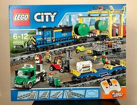 lego city nakladni vlak 60052  podobny 60098