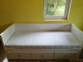 Postel Ikea HEMNES [REZERVOVÁNO]