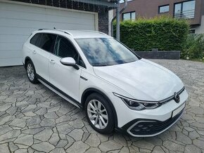 VW Golf 8 Alltrack 2.0 TDI DSG 4Motion