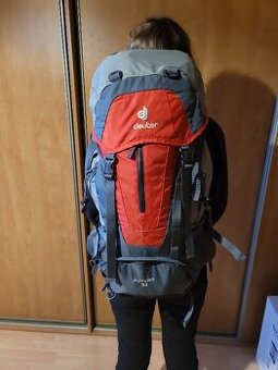 Batoh Deuter Futura 32