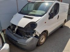 Opel Vivaro 2005 1,9CDTI 74kW - CHLADAK - DILY z VOZU - 1