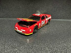 Ford Thunderbird Nascar 1:18