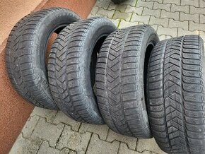 215/55 R16 Pirelli Sottozero - 1