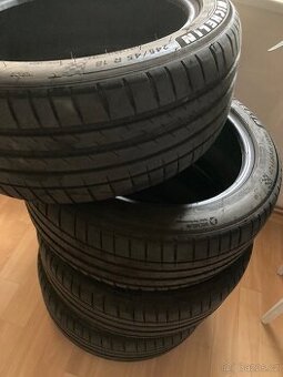 Michelin Pilot Sport 4 245/45/18 100Y Runflat DOT 0724