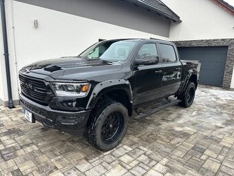 Ram 1500 Sport 5.7 hemi + LPG + 5’’ Lift + vzduch