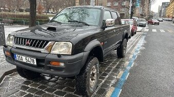 Mitsubishi L200  2000 R.v