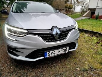 Roční vůz Renault Megane Grandtour