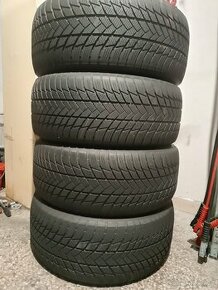 Zimní pneu 285/45/21 Bridgestone Blizzak LM 001 - 1