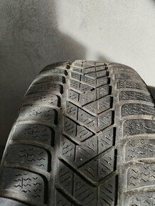 Pneu 235x55 R17 99H zimní Pirelli - 1