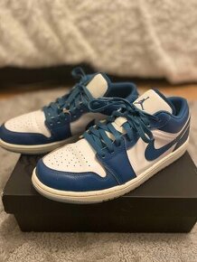 AIR JORDAN 1 LOW