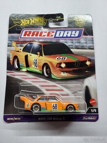 Hot Wheels Premium - Car Culture: BMW 320 Group 5