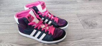 Kotníkové tenisky adidas 41