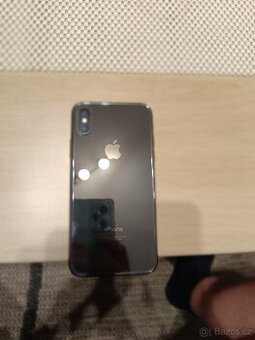 Prodám iPhone xs