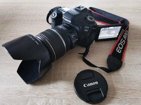 Canon EOS 80D + objektiv EF-S 17-55 f2.8 + Rollei C5i stativ