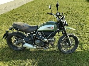 Ducati scrambler 800