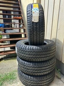 MICHELIN AGILIS 51 215/65 R15 C 104/102T