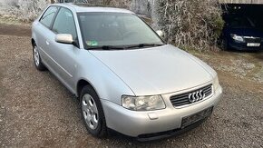 AUDI A3 1.6 MPI, 75KW. SERVISNÍ KNIHA