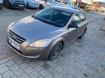 Kia Ceed 1.6CRDI - 1